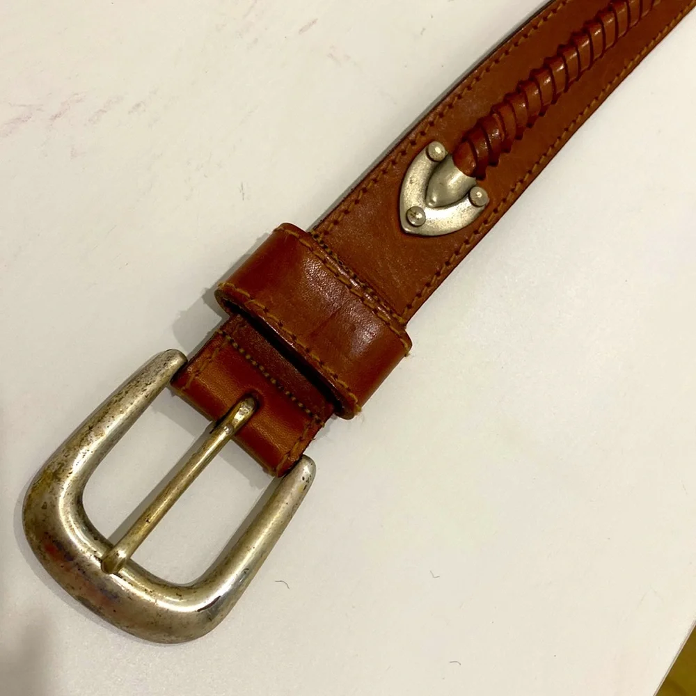Vintage Leather Belt Made in Turkey \ Solid Brass Buckle and Embellishments - Picture 5 of 6